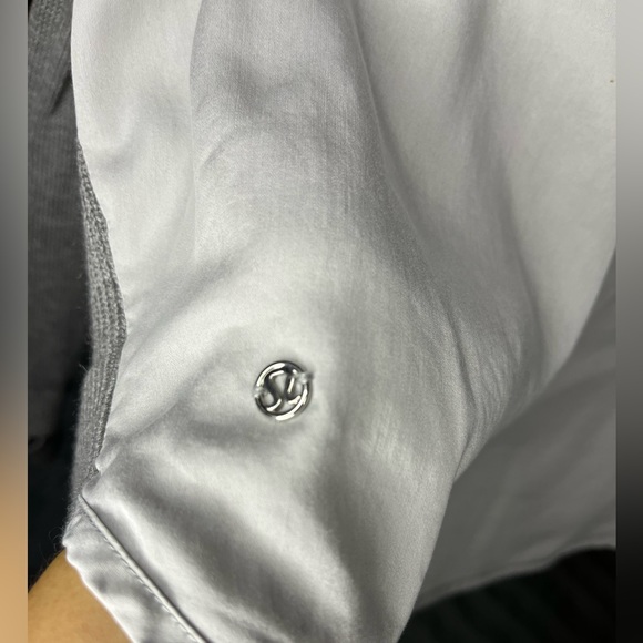 Lululemon Cardigan Sweater Size M Grey - Picture 5 of 5